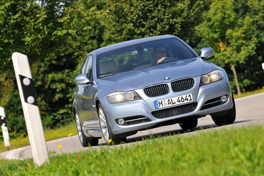 bmw 318d automatic-pic. 3