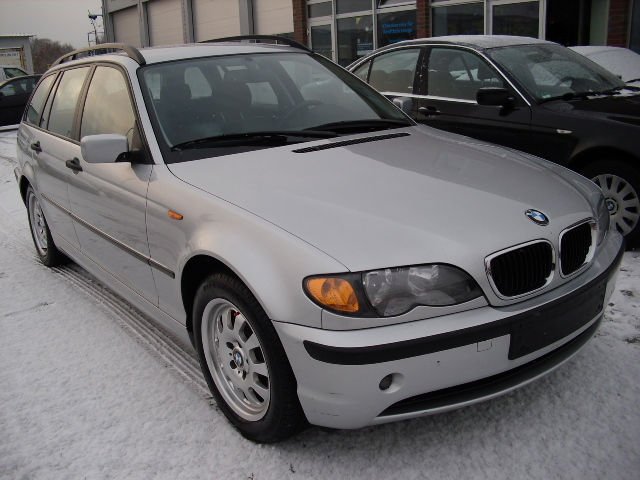 bmw 320d touring exclusive #0
