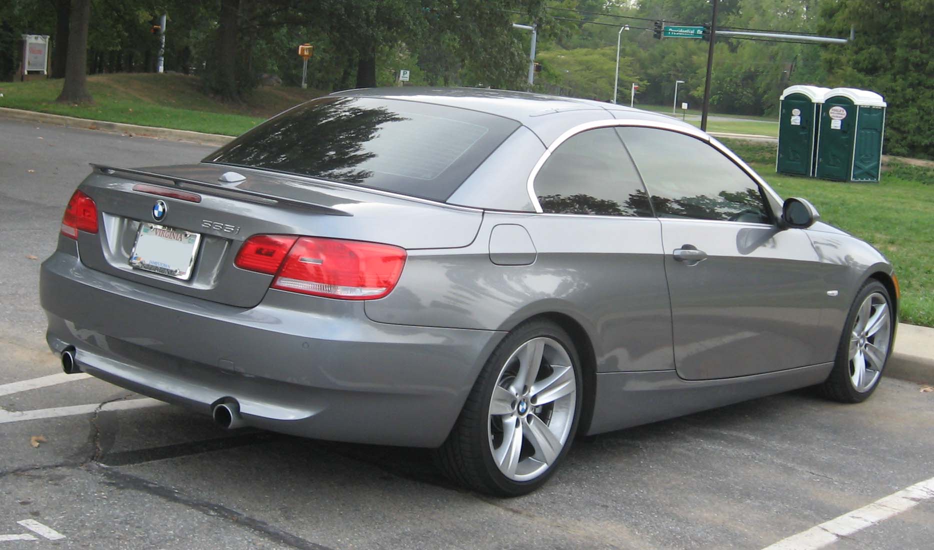 bmw 335i convertible-pic. 3
