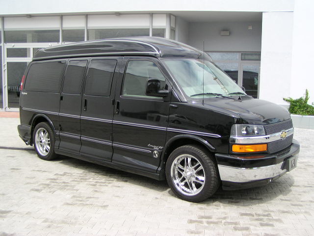 chevrolet express-pic. 2
