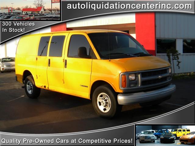 chevrolet express 5.7-pic. 1