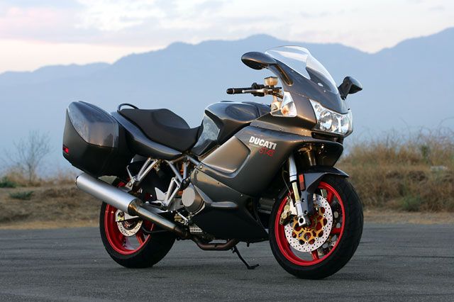 ducati st4 s abs-pic. 3