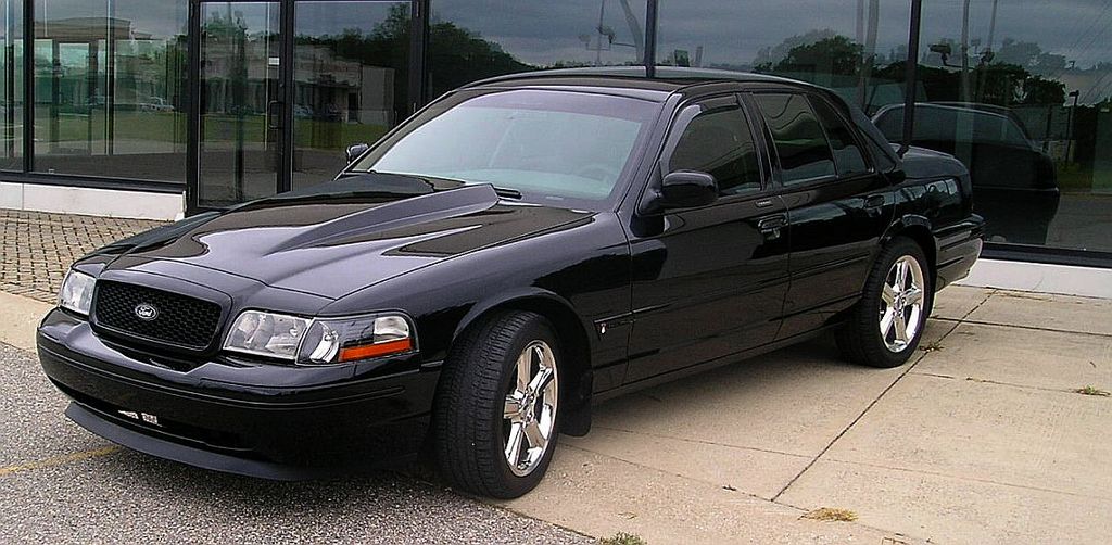 ford crown victoria lx sport-pic. 1