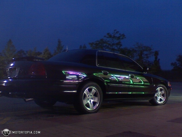 ford crown victoria lx sport-pic. 3