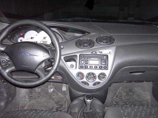 ford focus 1.6 trend-pic. 3