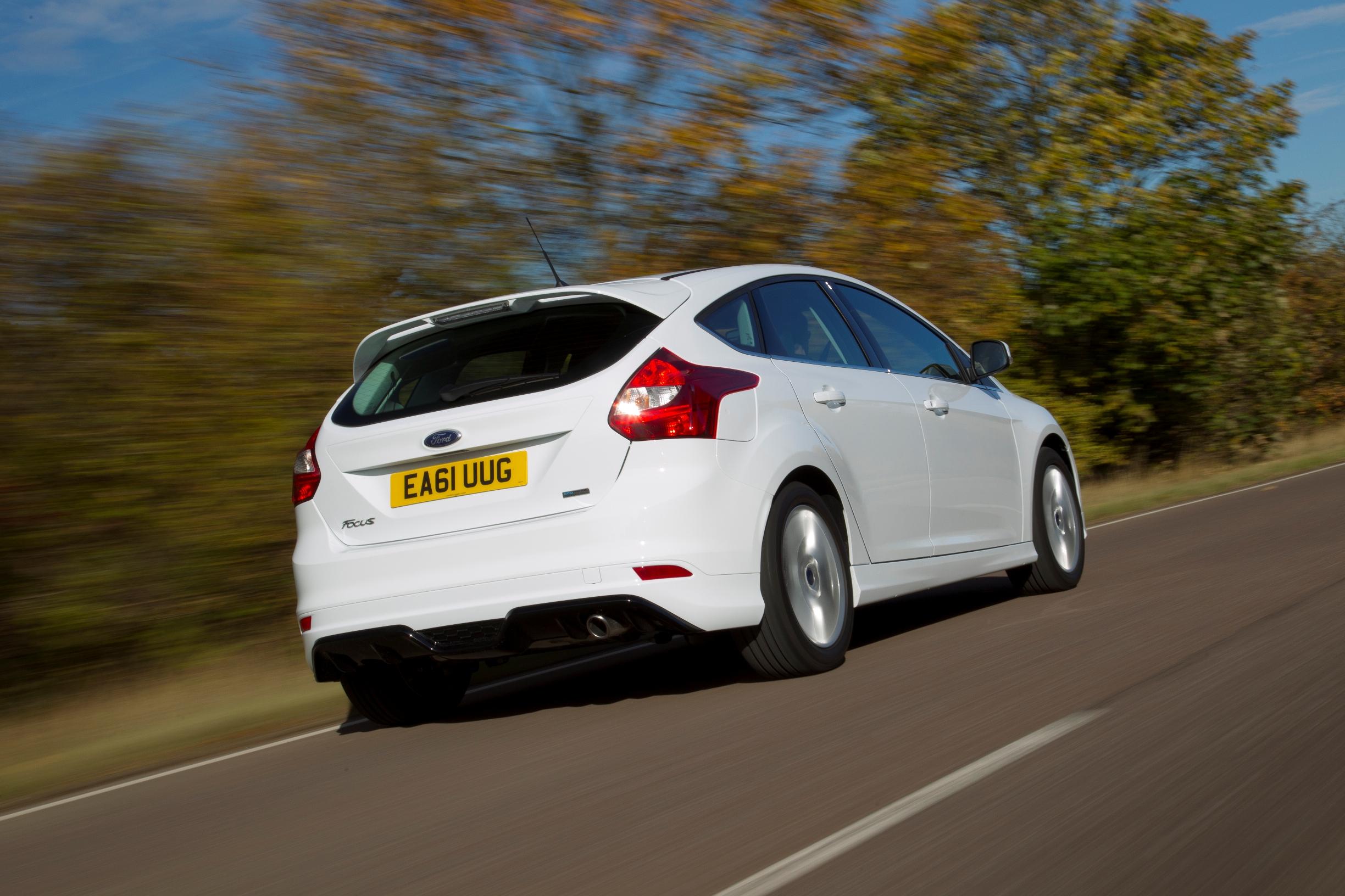 ford focus 2.0 s #7