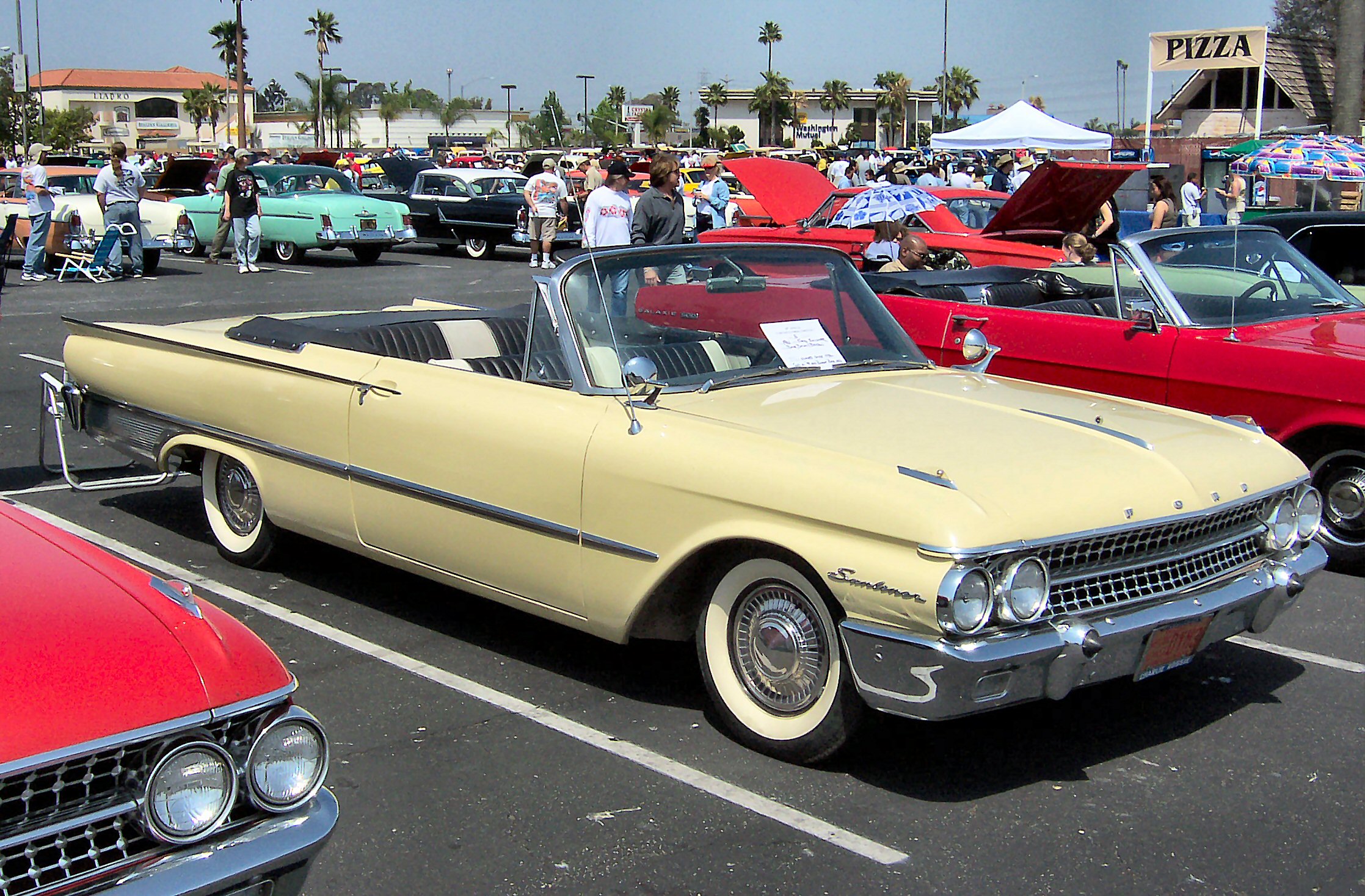 ford galaxie sunliner-pic. 2