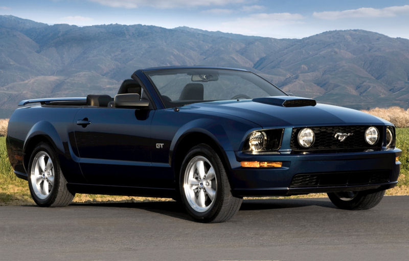 ford mustang gt convertible-pic. 2