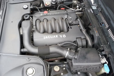 jaguar xj8 3.2-pic. 2