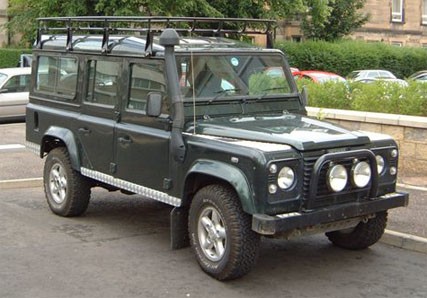 land-rover defender 110 station wagon-pic. 1