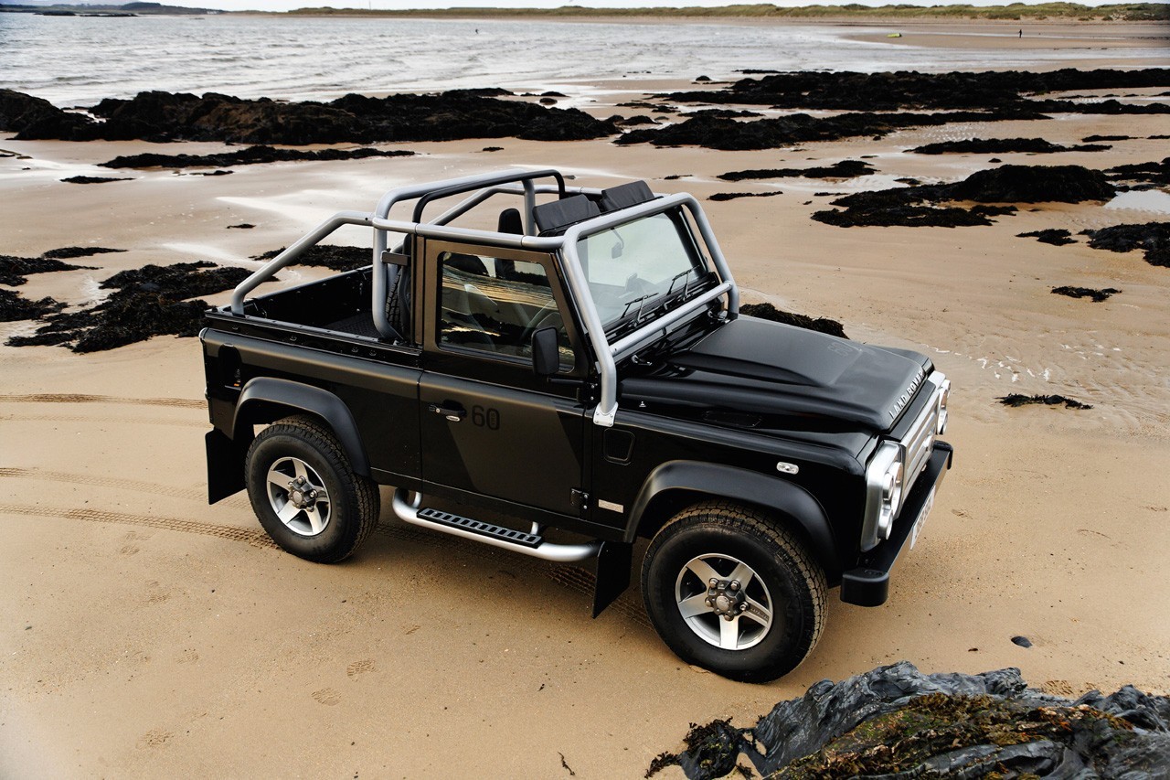 land rover defender limited edition-pic. 2