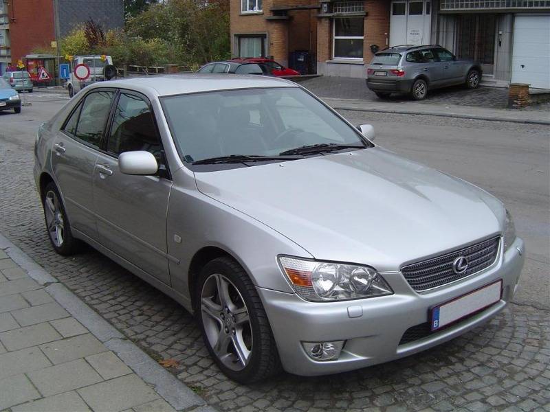 lexus is 200 automatic-pic. 1