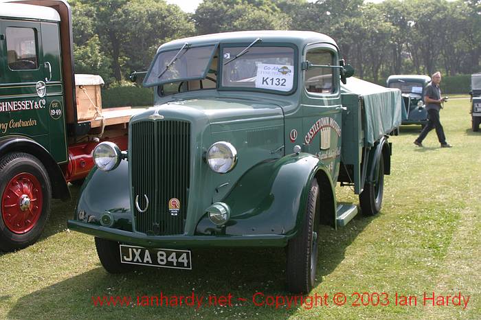 morris-commercial lc-pic. 1