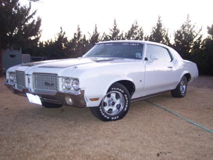 oldsmobile cutlass coupe-pic. 1