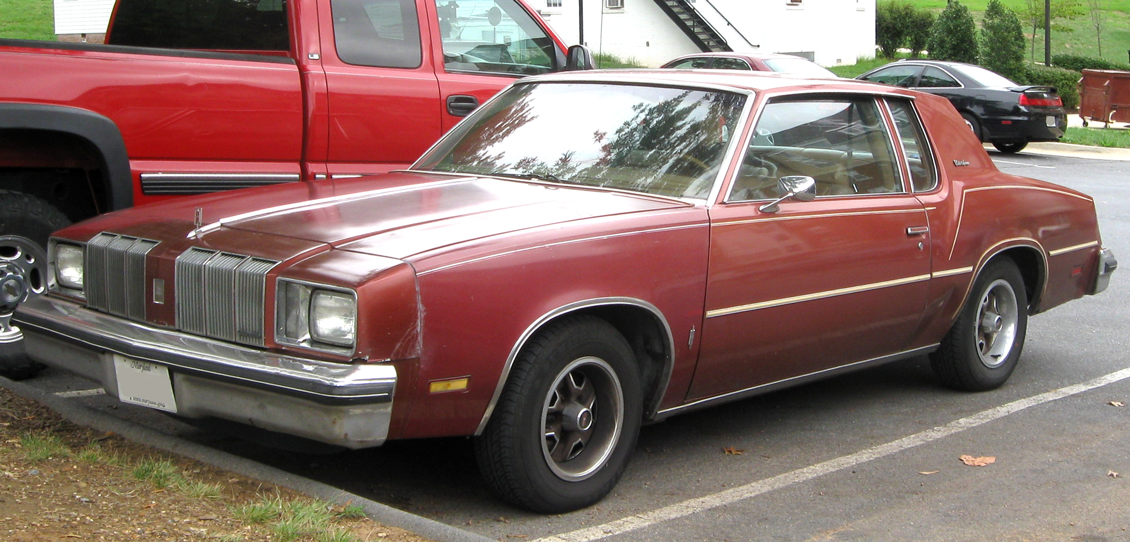 oldsmobile cutlass coupe-pic. 3