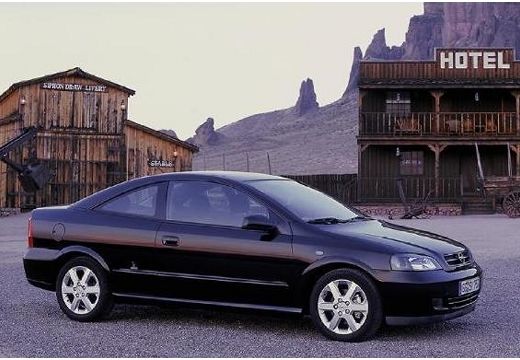 opel astra 2.2-pic. 3