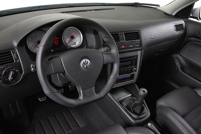 volkswagen golf limited edition-pic. 3