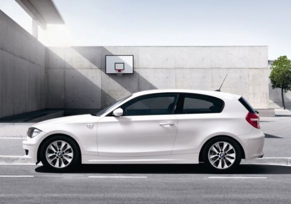 bmw 116i exclusive-pic. 2