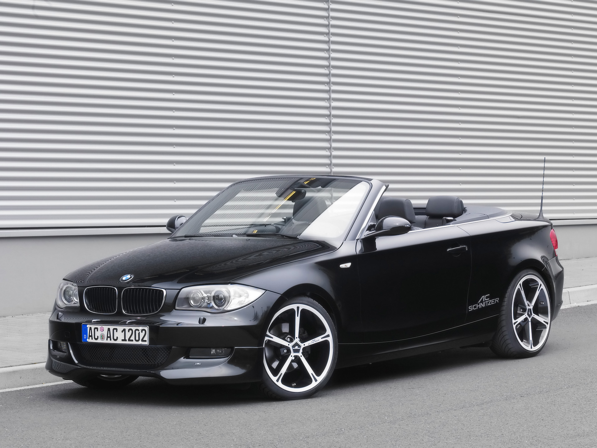 bmw 120i convertible-pic. 2