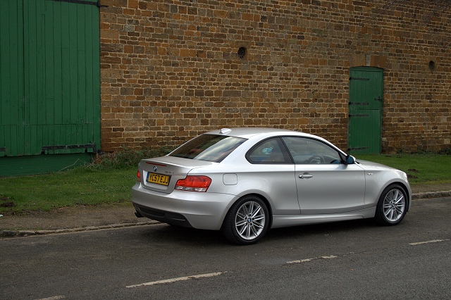 bmw 123d coupe-pic. 2
