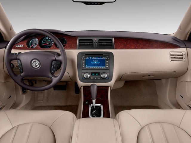 buick lucerne cx-pic. 2