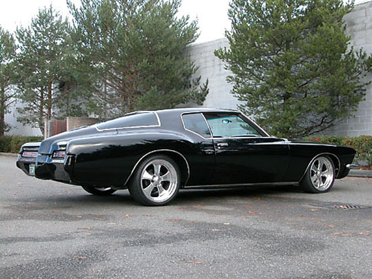 buick riviera coupe-pic. 2