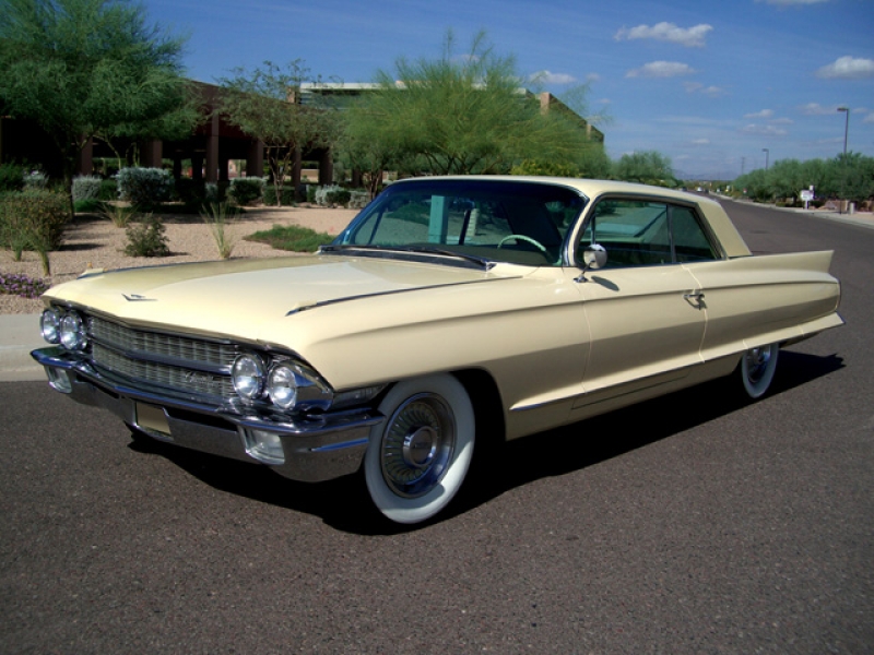 cadillac 62 coupe-pic. 3