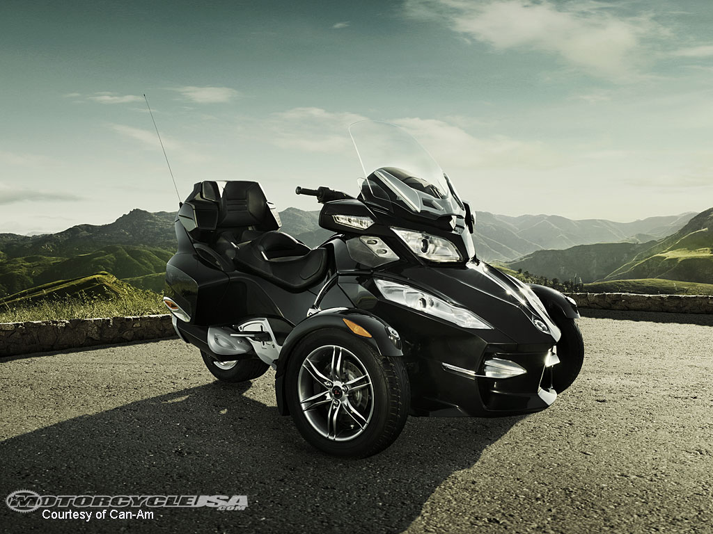 can-am spyder rt-pic. 1