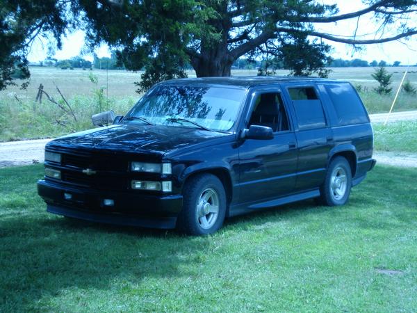 chevrolet tahoe limited-pic. 3