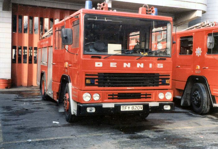 dennis rs-pic. 2
