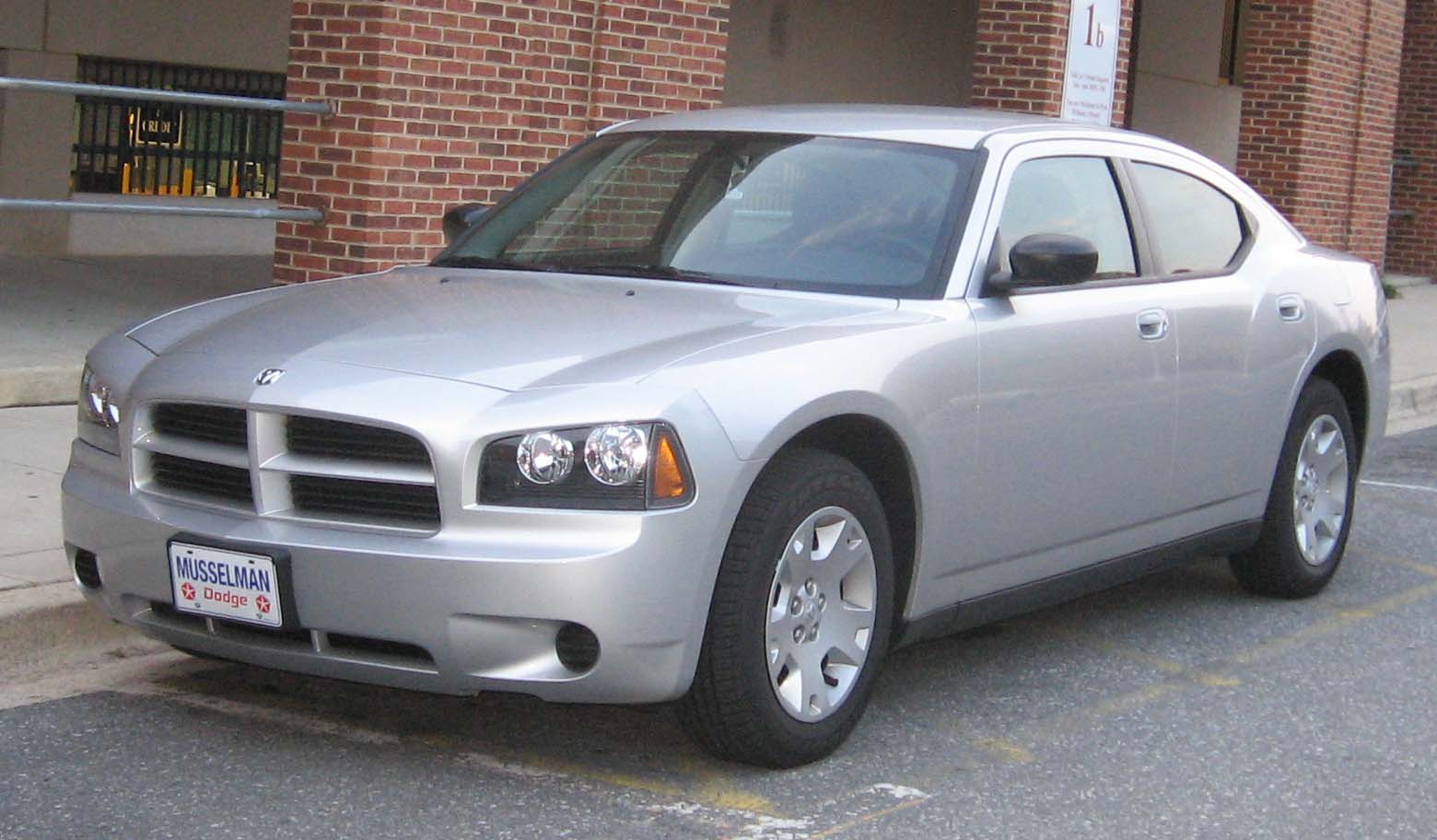 dodge charger se-pic. 1