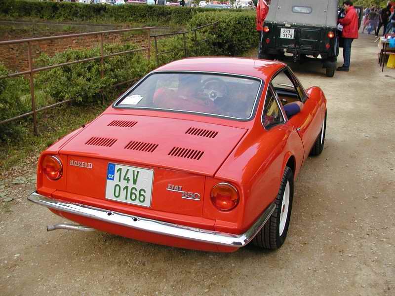 fiat 850 sport coupe #7