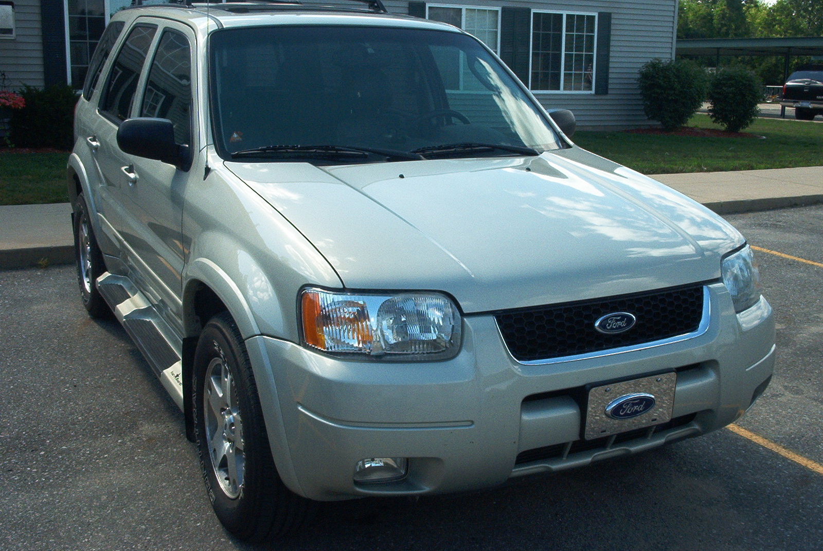 ford escape limited 4wd-pic. 3