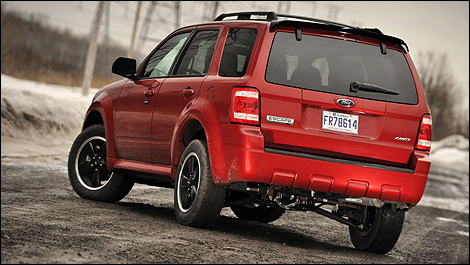 ford escape xlt sport-pic. 3