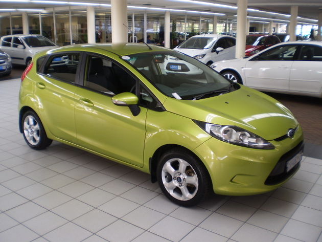 ford fiesta 1.4i trend-pic. 2