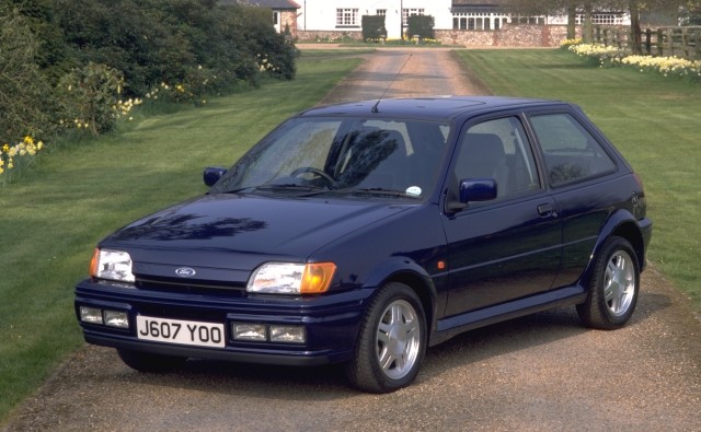 ford fiesta rs 1800-pic. 2