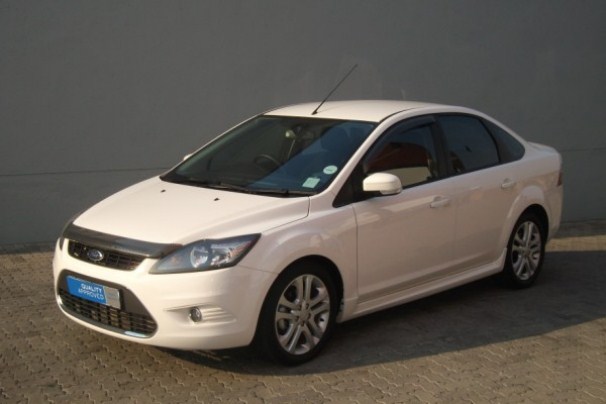 ford focus 2.0 tdci si-pic. 2