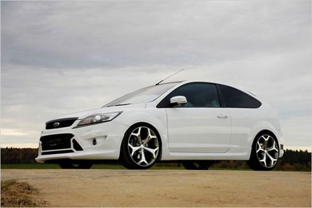 ford focus st 2.5-pic. 1