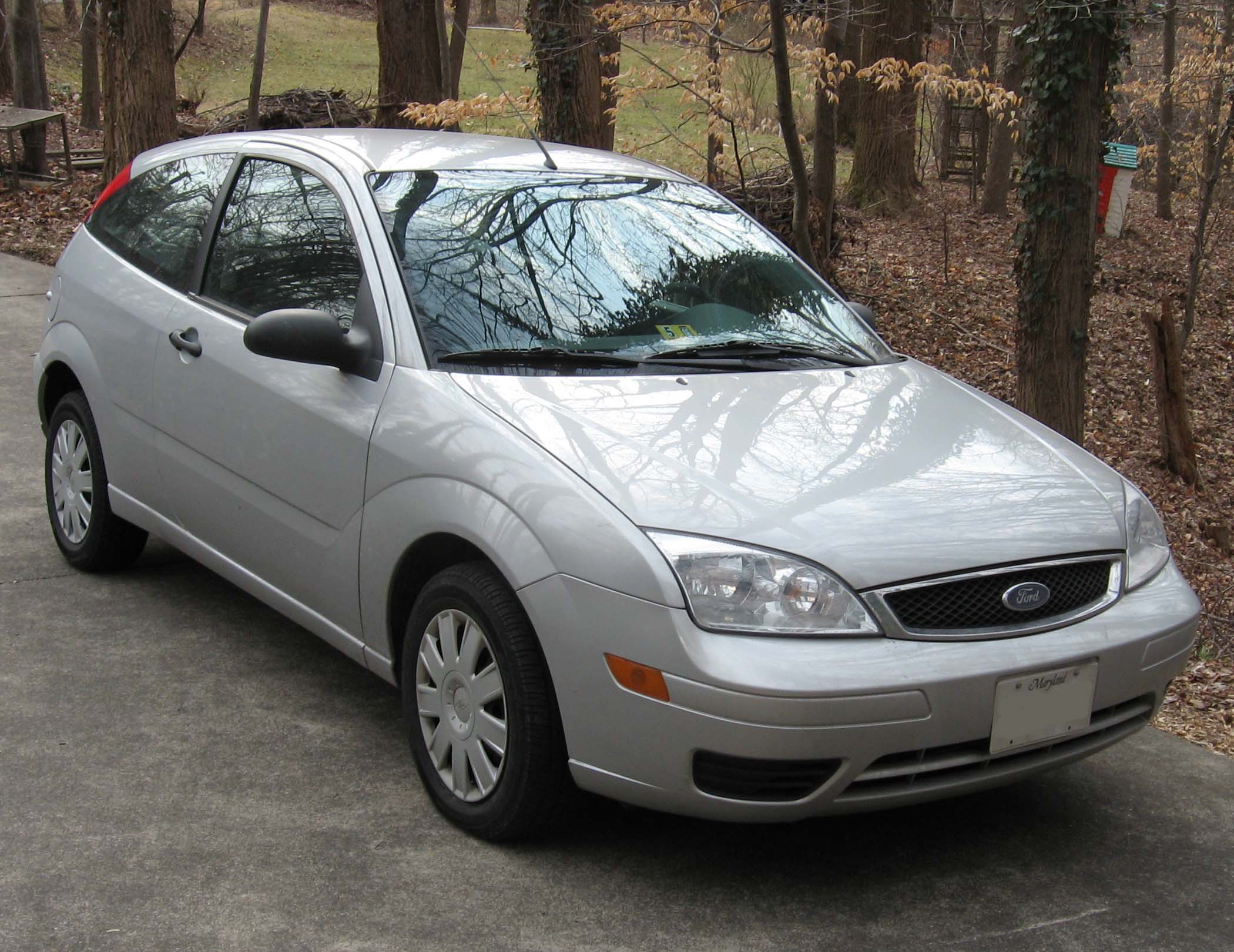ford focus zx3 s-pic. 2