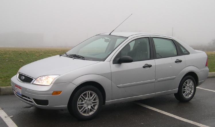 ford focus zx4 se-pic. 1