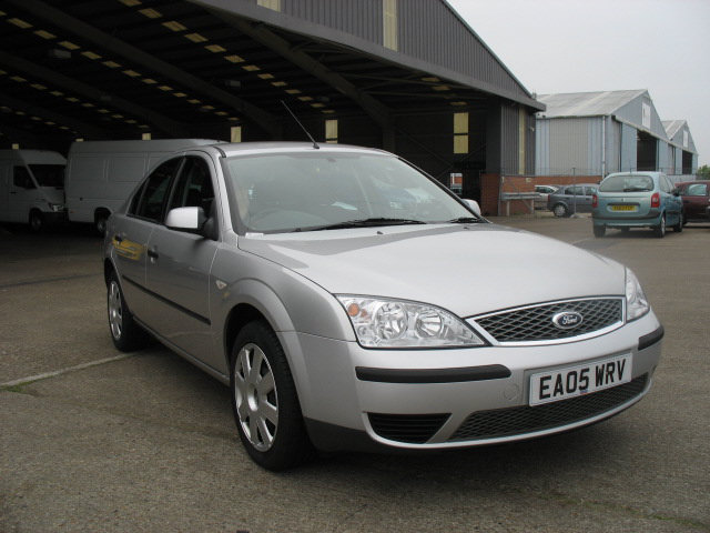 ford mondeo 1.8-pic. 3