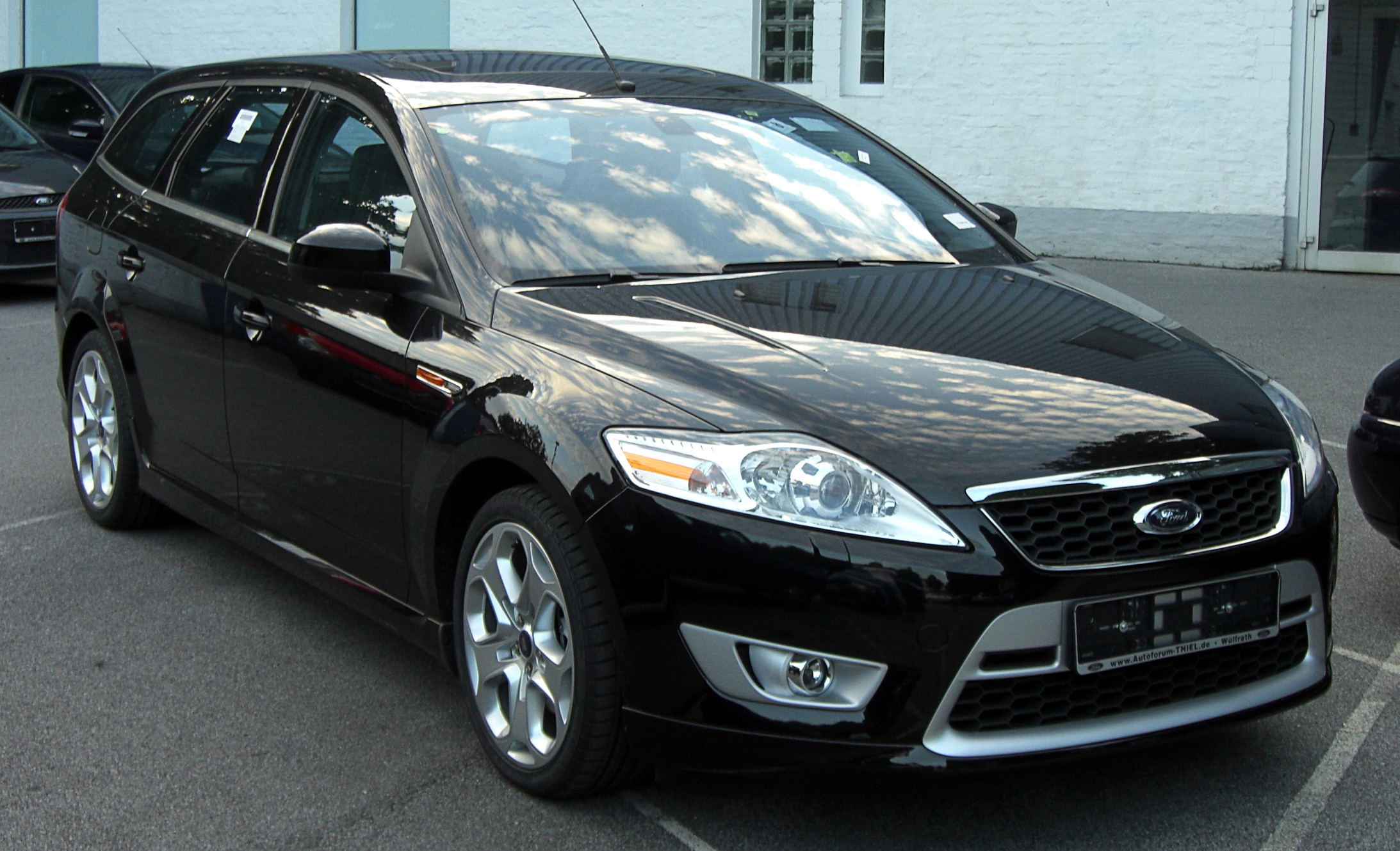 ford mondeo turnier 2.5-pic. 1