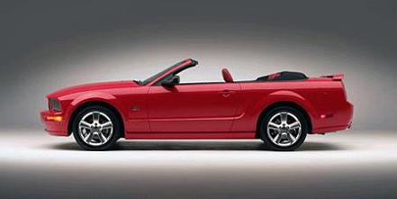 ford mustang gt deluxe convertible #6