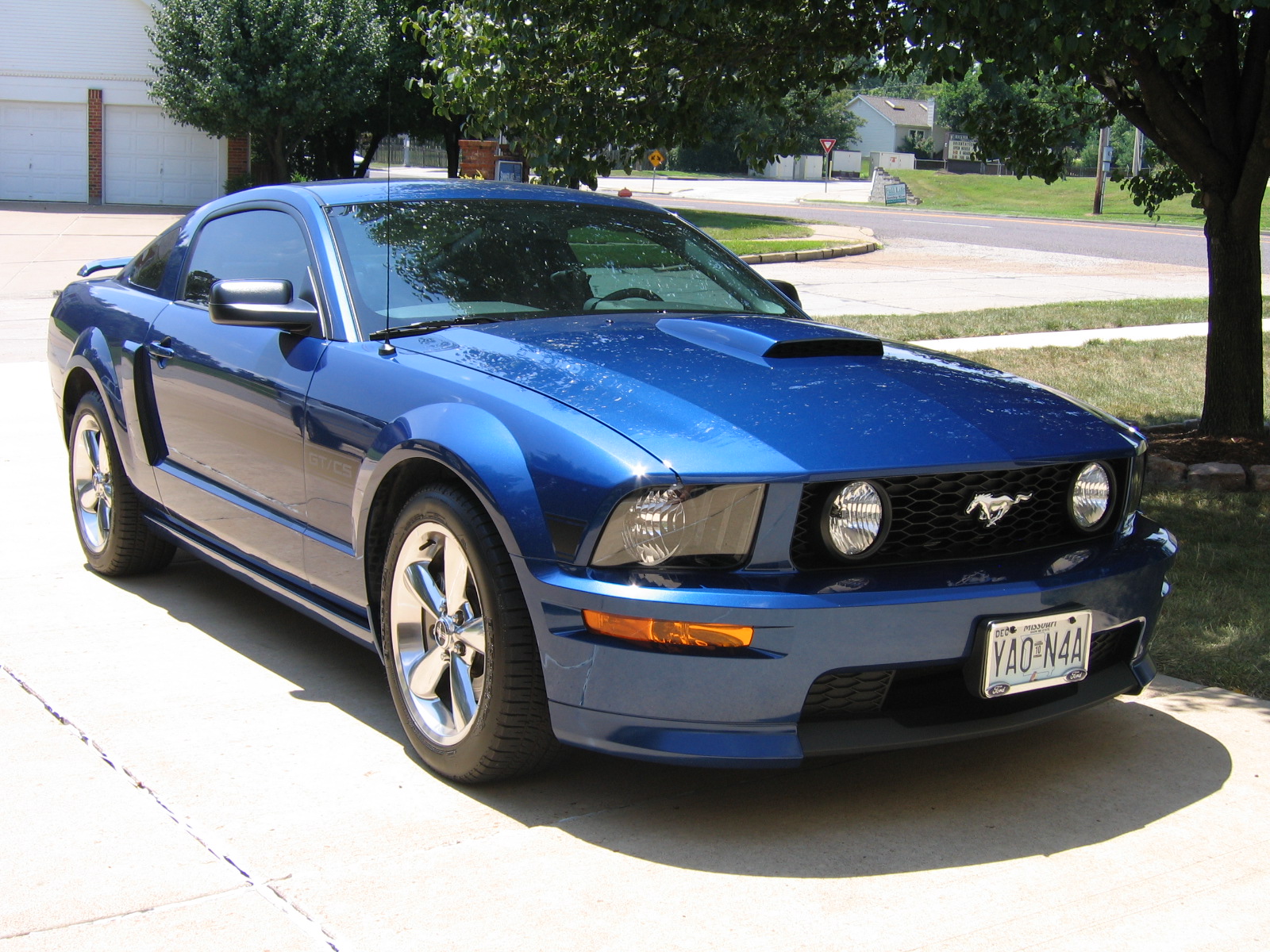 ford mustang gt deluxe coupe #4