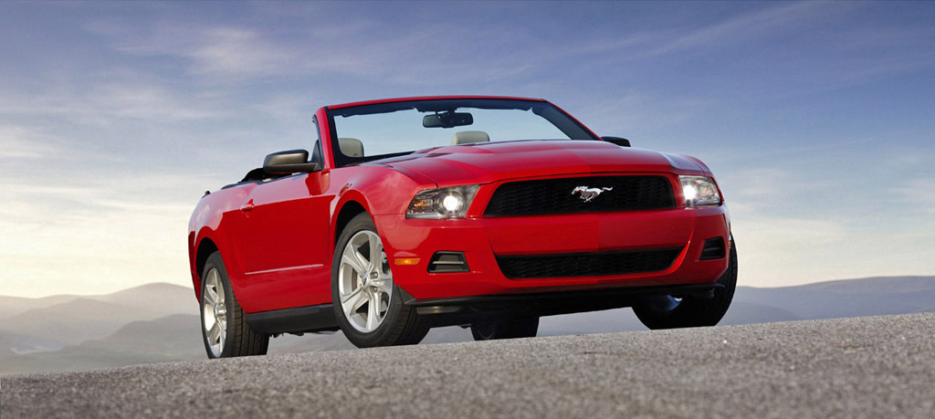 ford mustang gt premium convertible-pic. 3