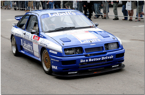 ford sierra cosworth rs500-pic. 1