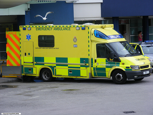 ford transit ambulance-pic. 3