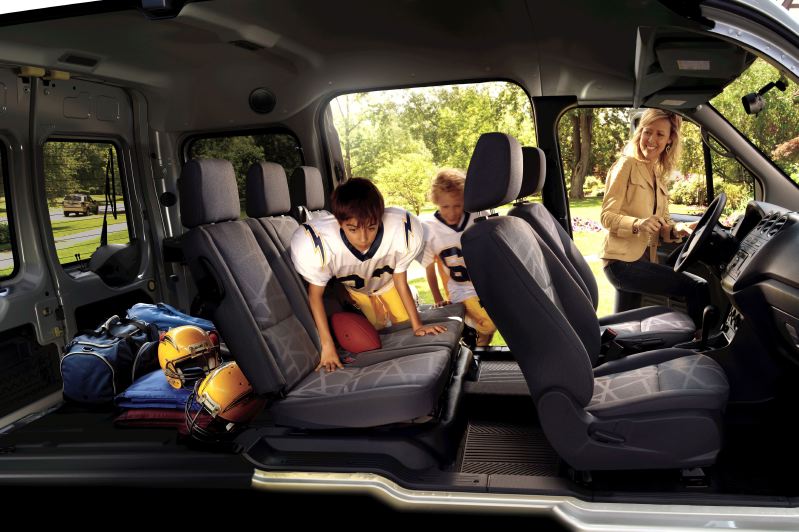 ford transit connect wagon xlt-pic. 2