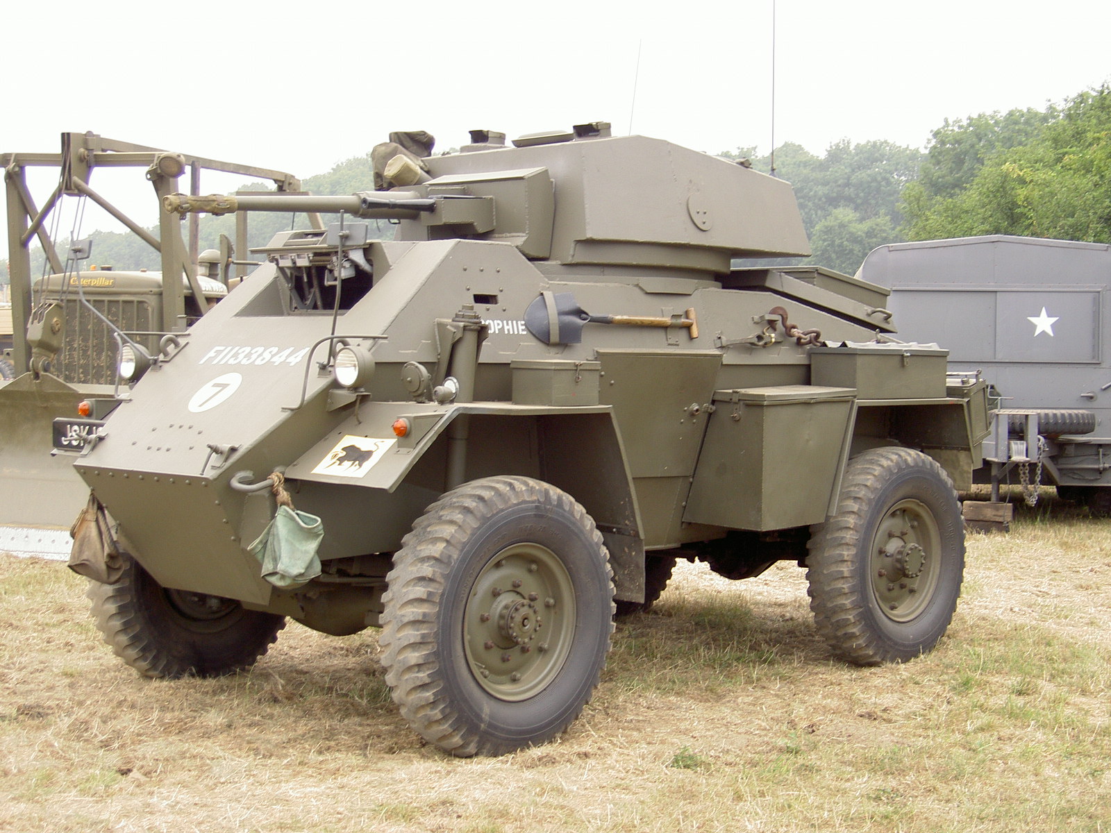 humber armoured car mk.iv-pic. 1