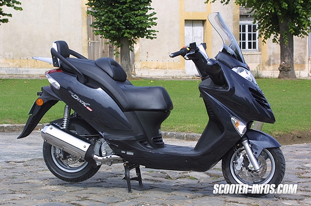 kymco grand dink 250-pic. 1